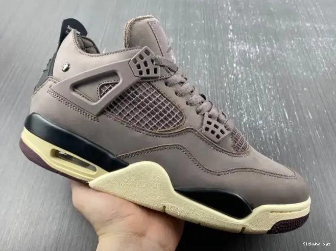 MANIERE RETRO MA 4 A DV6773-220 AIR JORDAN ORE VIOLET 0514